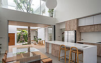025-p12-residence-pongpat-architect