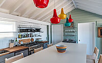 cottage-at-towd-point-road-in-southampton-by-tra-studio-008