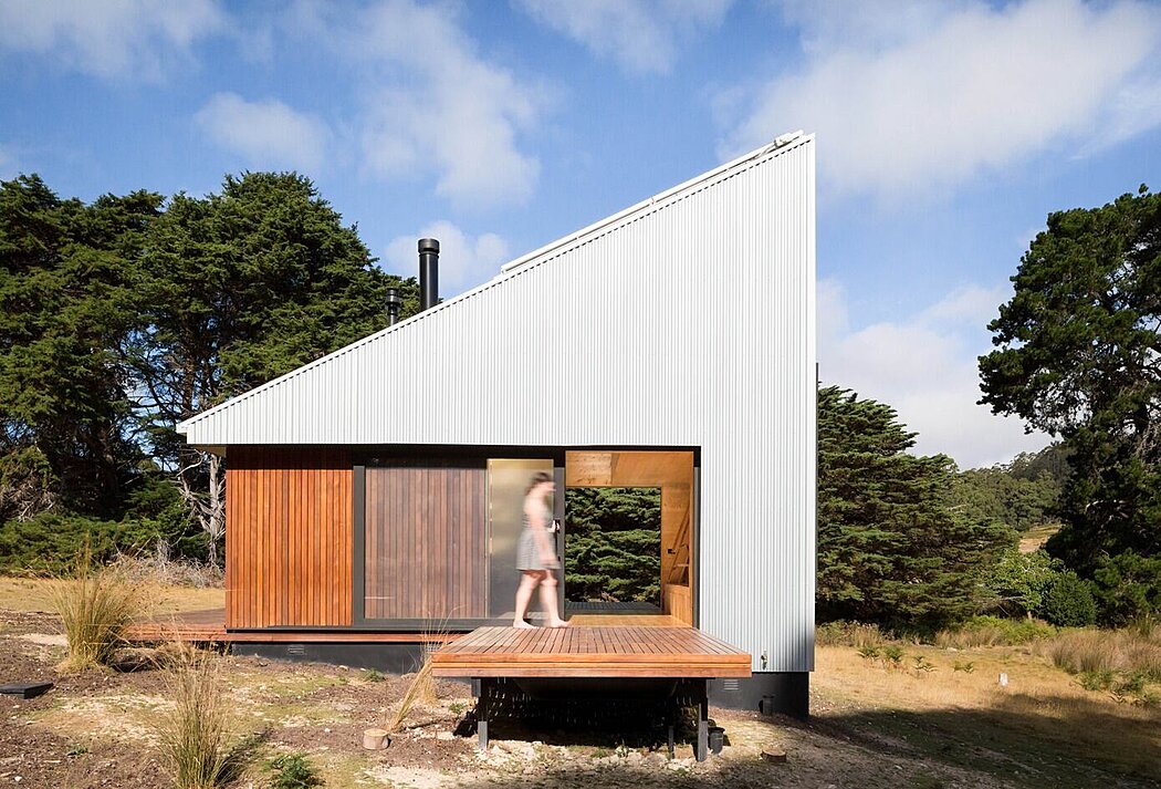 Bruny Island Hideaway: Reconnect with Nature in Style - 1
