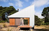 001-bruny-island-hideaway-maguire-devine-architects