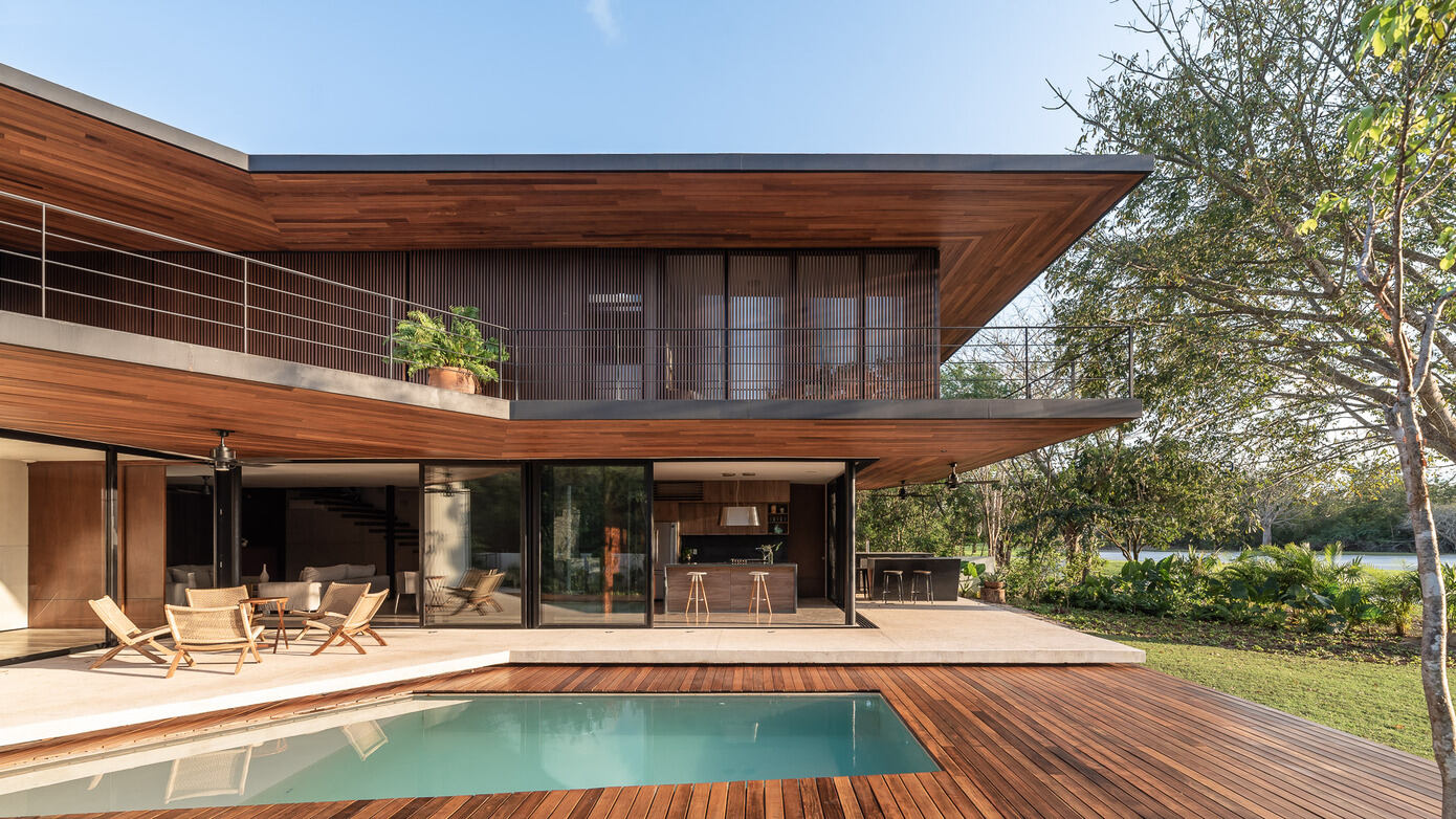 Casa GP: Elegant Materials & Tranquil Spaces