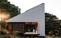016-bruny-island-hideaway-maguire-devine-architects