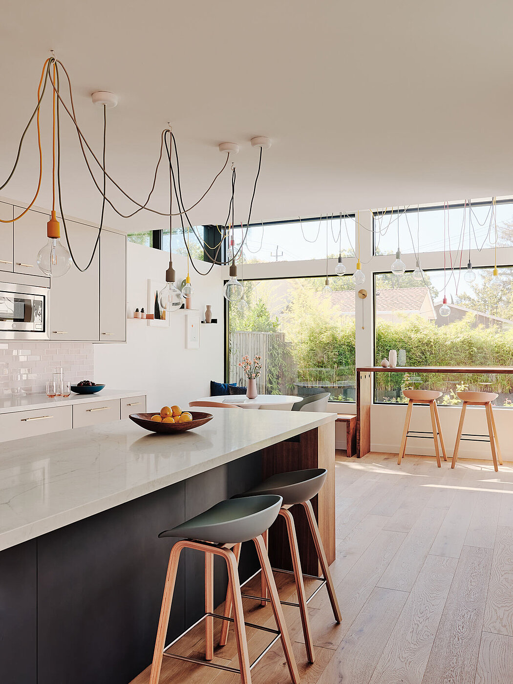 The Prettiest Jewel-Box Kitchen by GRT Architects, Plus 4 More Clever Finds