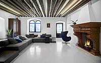 001-apartment-tb-historic-charm-meets-contemporary-elegance