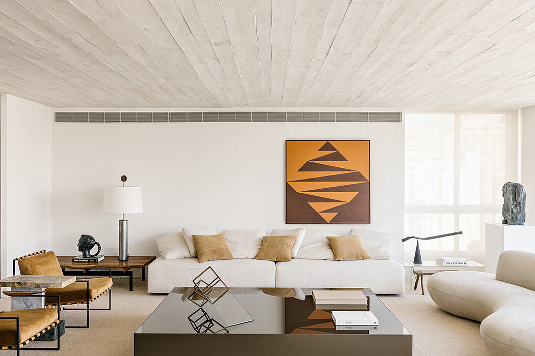 Consolation Apartment: A Brazilian Take on New York Loft Living - 1