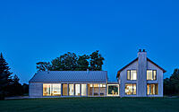 001-grange-house-modern-haven-canadas-idyllic-countryside
