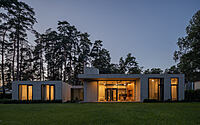 001-house-jurmala-modern-design-centuriesold-pines