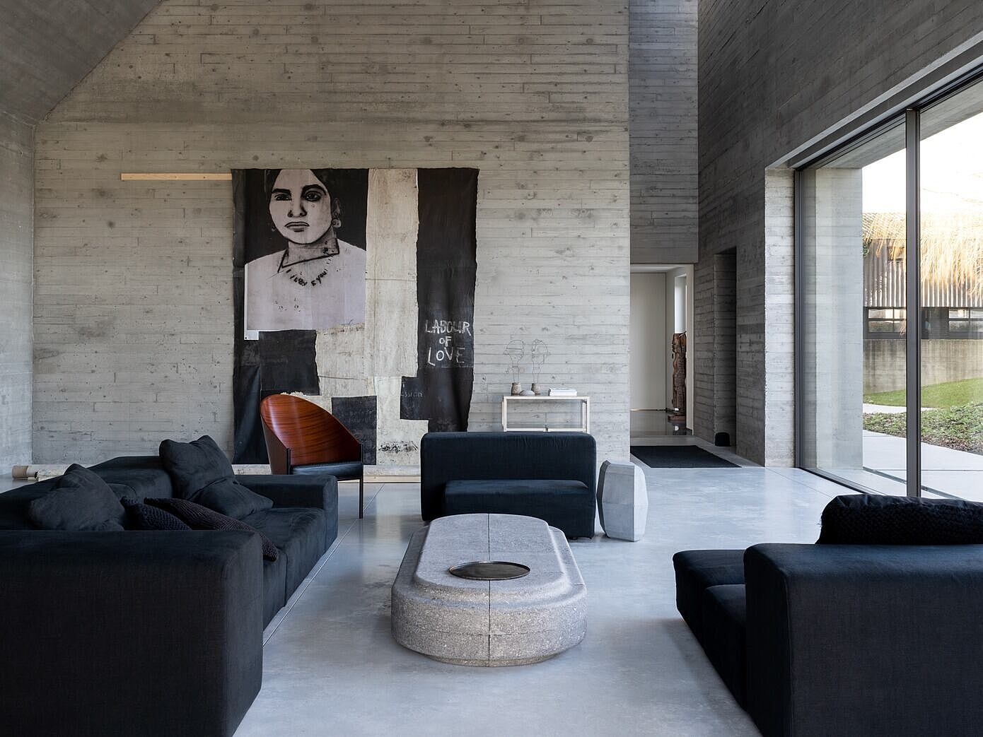 Retreat Pringiers Pintelon: A Belgian Concrete Sanctuary | HomeAdore