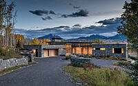 002-elk-range-overlook-stunning-aspen-mountain-retreat