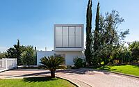 006-house-courtyards-modern-rural-retreat-nicosia