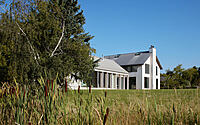 009-grange-house-modern-haven-canadas-idyllic-countryside
