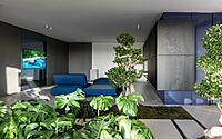 009-penthouse-embracing-green-contemporary-living-italy
