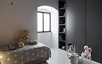 010-apartment-tb-historic-charm-meets-contemporary-elegance