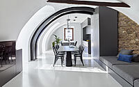 022-apartment-tb-historic-charm-meets-contemporary-elegance