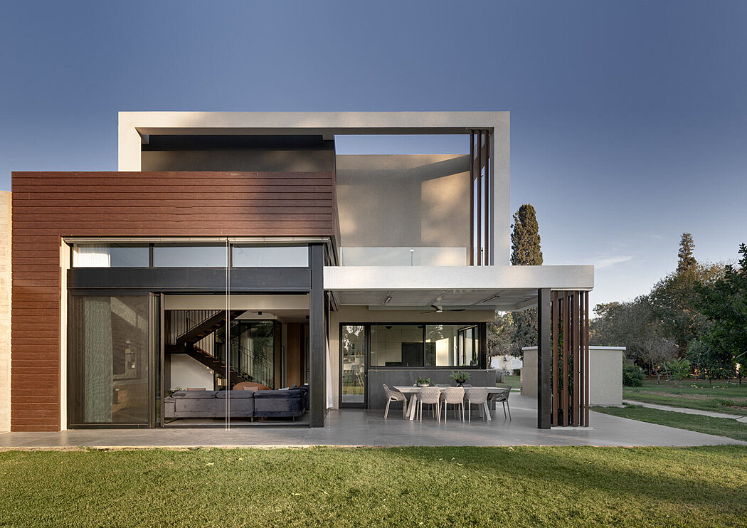 Game-Changing Architecture: Seamless Indoor-Outdoor Living - 1