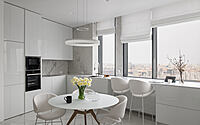 white-glossy-apartment-with-a-city-view-by-alexander-tischler-021