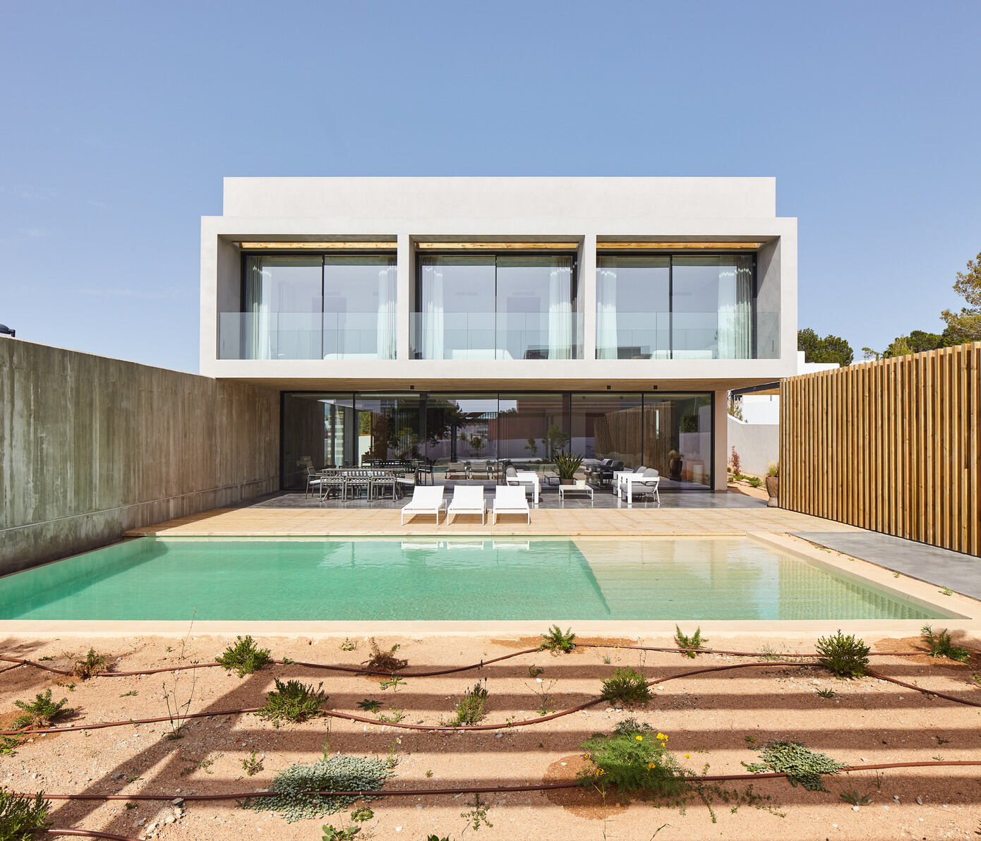 First of a Kind Houses: A Journey Through Courtyards and Panoramic Views