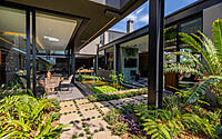 001-villa-meyersdal-contemporary-design-meets-johannesburg-charm