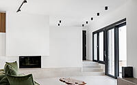 005-casa-2f-minimalist-mediterranean-courtyard-house-italy