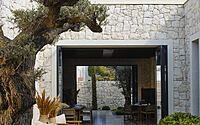 006-alma-restaurant-reviving-antalyas-historical-texture-modern-architectural-flair