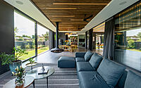 009-villa-meyersdal-contemporary-design-meets-johannesburg-charm