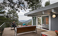011-sunshine-canyon-residence-harmonious-blend-modern-design-scenic-views