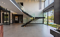 013-villa-meyersdal-contemporary-design-meets-johannesburg-charm