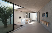 015-latypi-residence-embracing-cycladic-tradition-modern-design