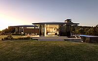020-clark-residence-australias-answer-wanakainspired-design
