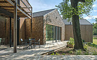 020-farmhouse-sustainable-living-meets-timeless-design