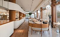 020-la-maruca-de-lpez-de-hoyos-madrids-restaurant-maritime-charm