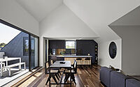 020-slate-house-harmonious-blend-heritage-modernity-melbourne