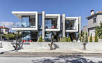 001-ikies-3-modern-coastal-living-redefined-volos-greece