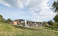 001-merryhill-farm-trio-contemporary-homes-ob-architecture