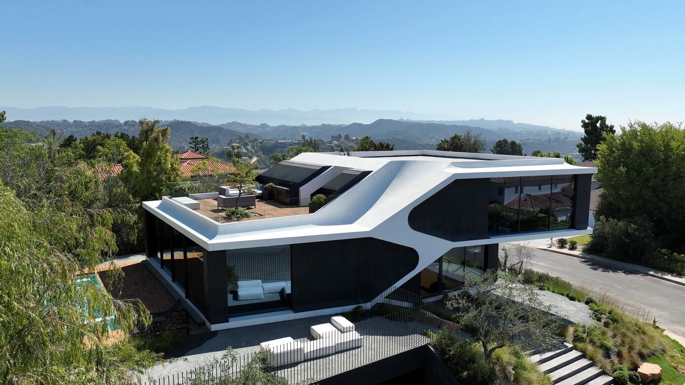 RO54: Arshia Architects’ Futuristic Vision for Bel Air Real Estate