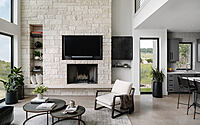 001-spicewood-residence-modernist-design-meets-texan-sunrises