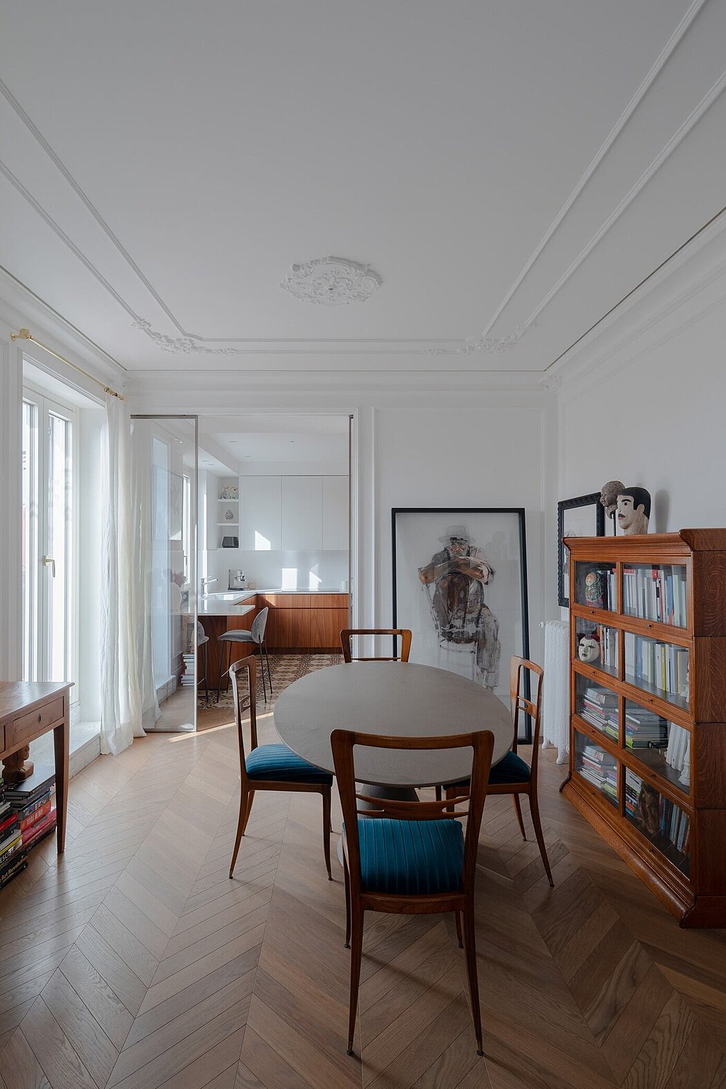 International Style Penthouse Architecture Design Ideas