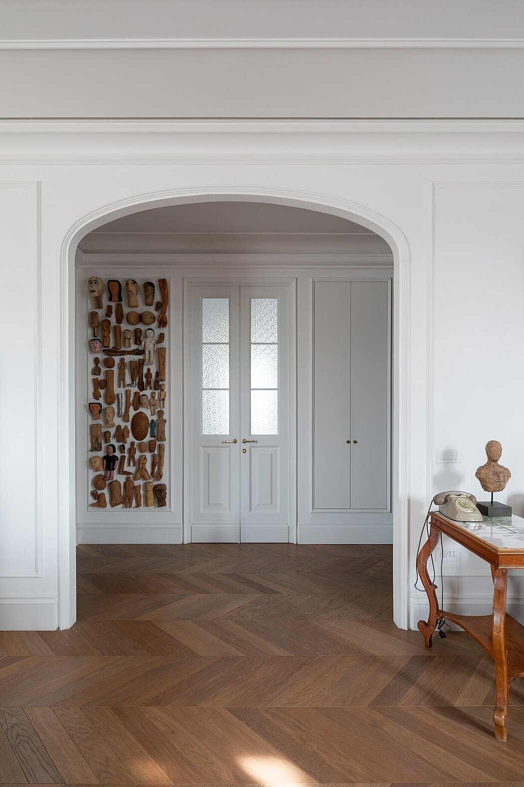 16 Stunning Modern Industrial Loft Designs for Urban Living - Penthouse Apartment With Industrial Chic Decor Style