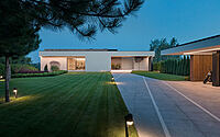 010-bolshakovas-home-modern-country-house-oasis