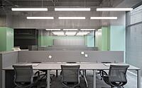012-velta-offices-showcasing-petit-bros-expertise-openplan-design