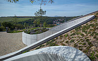 014-gurdau-winery-ale-fialas-concrete-marvel-czech-wine-country
