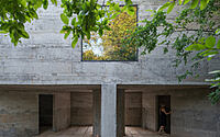 014-luna-house-redefining-concrete-architecture-yungay