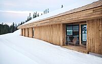 018-mylla-winter-cabin-fjord-arkitekters-ecoconscious-retreat