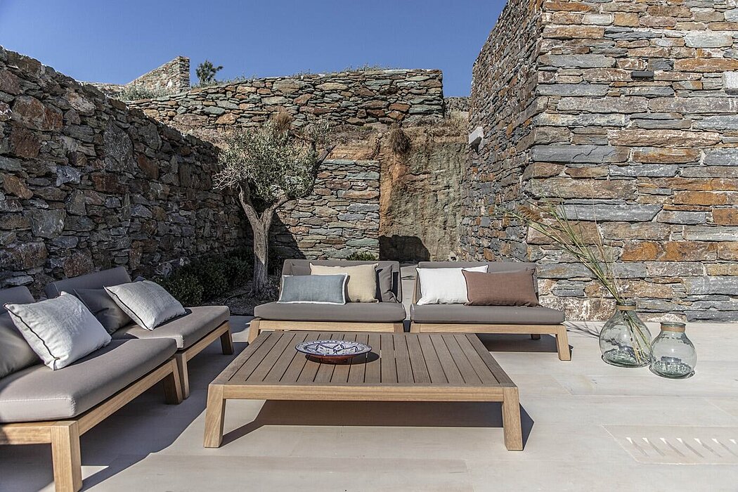 3 Summer Villas: An Exemplar Of Aegean Stone Design 