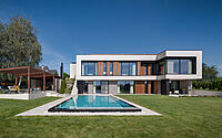 020-bolshakovas-home-modern-country-house-oasis