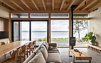 023-hhouse-waterfront-retreat-klochenko-architects-ukraine