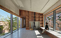 024-seosaeng-house-studio-weaves-fusion-korean-tradition-modern-design