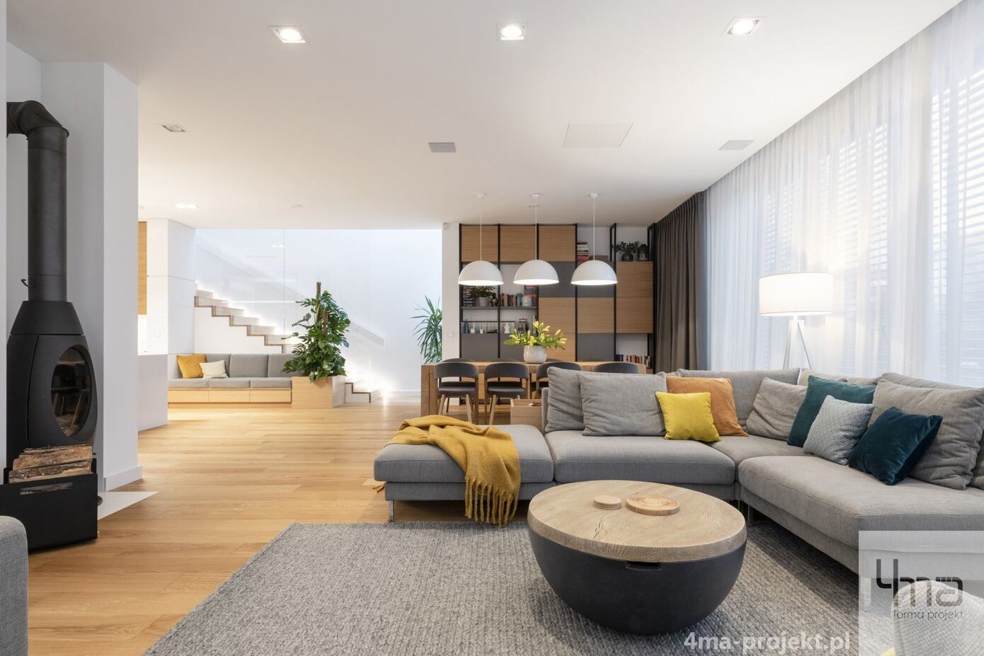 House in Warsaw – Włochy: A Perfect Blend of Comfort and Style