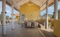 sienna-house-khopolis-pavilion-style-sanctuary-crafted-by-sagi-architects-019