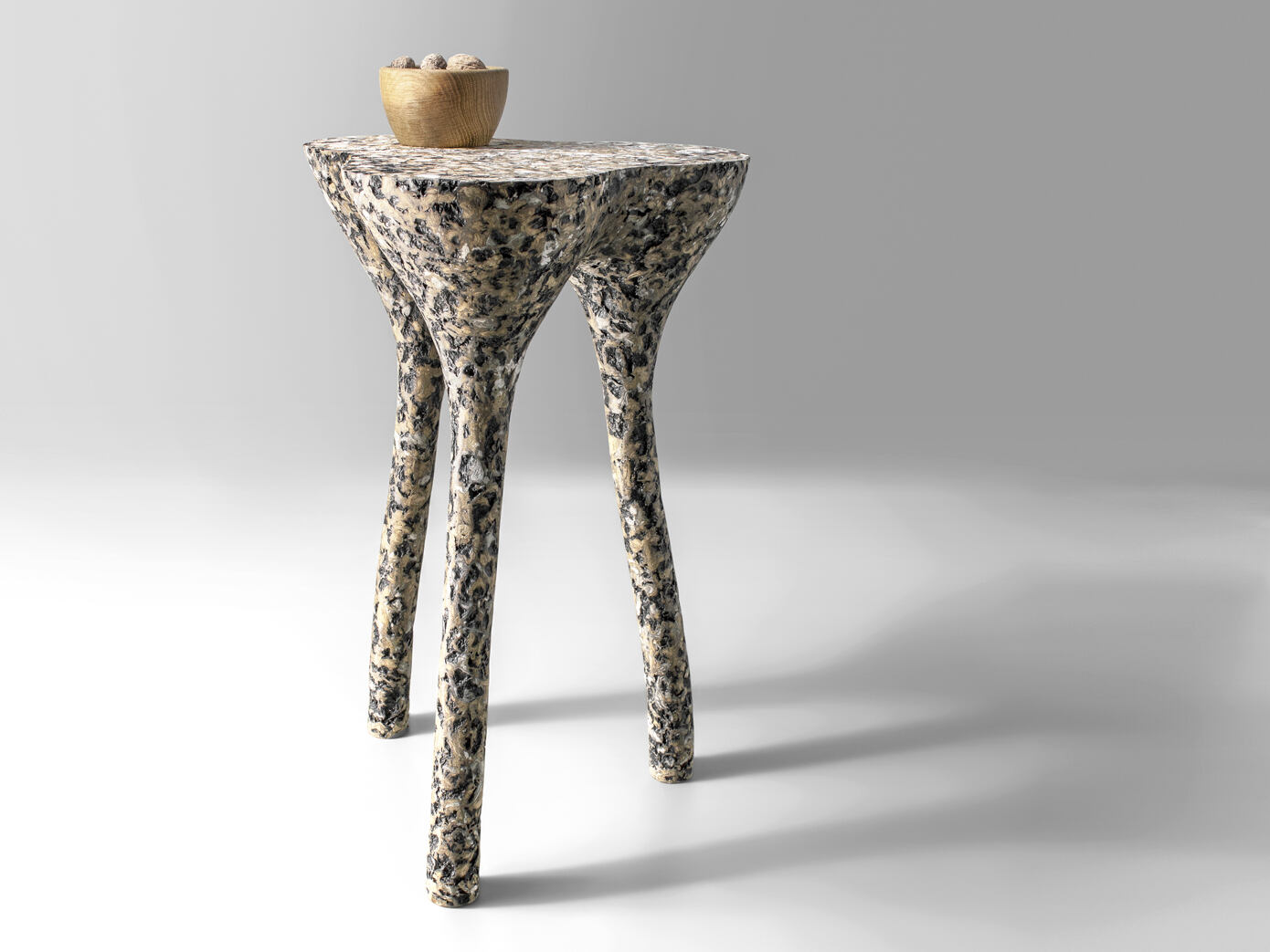 Tripod Side Table: A Unique Blend of Archaism and Modernity